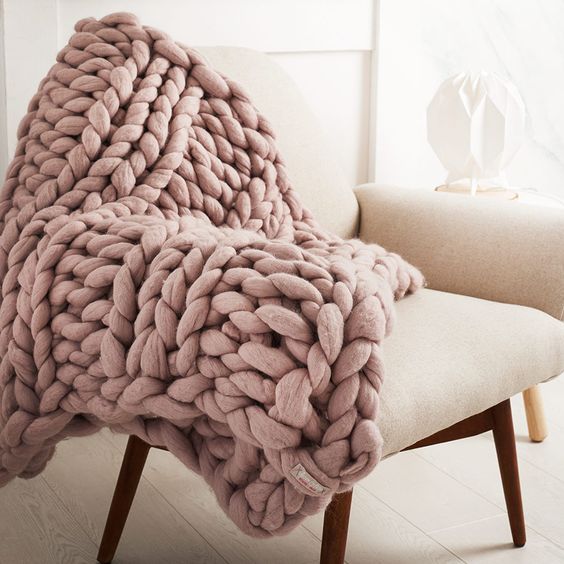 Chunky Blanket To Warm Up